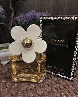 Baru ori singapore parfummm daisy marc jacobs