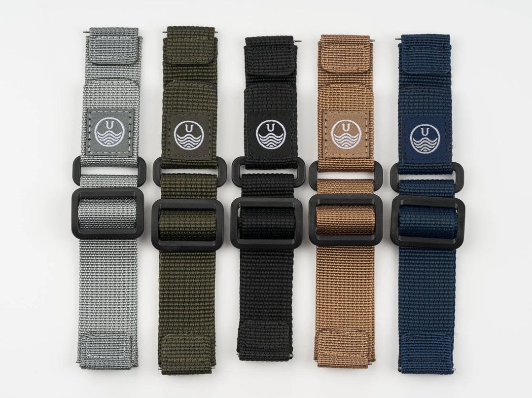 Watch with velcro sales strap mens