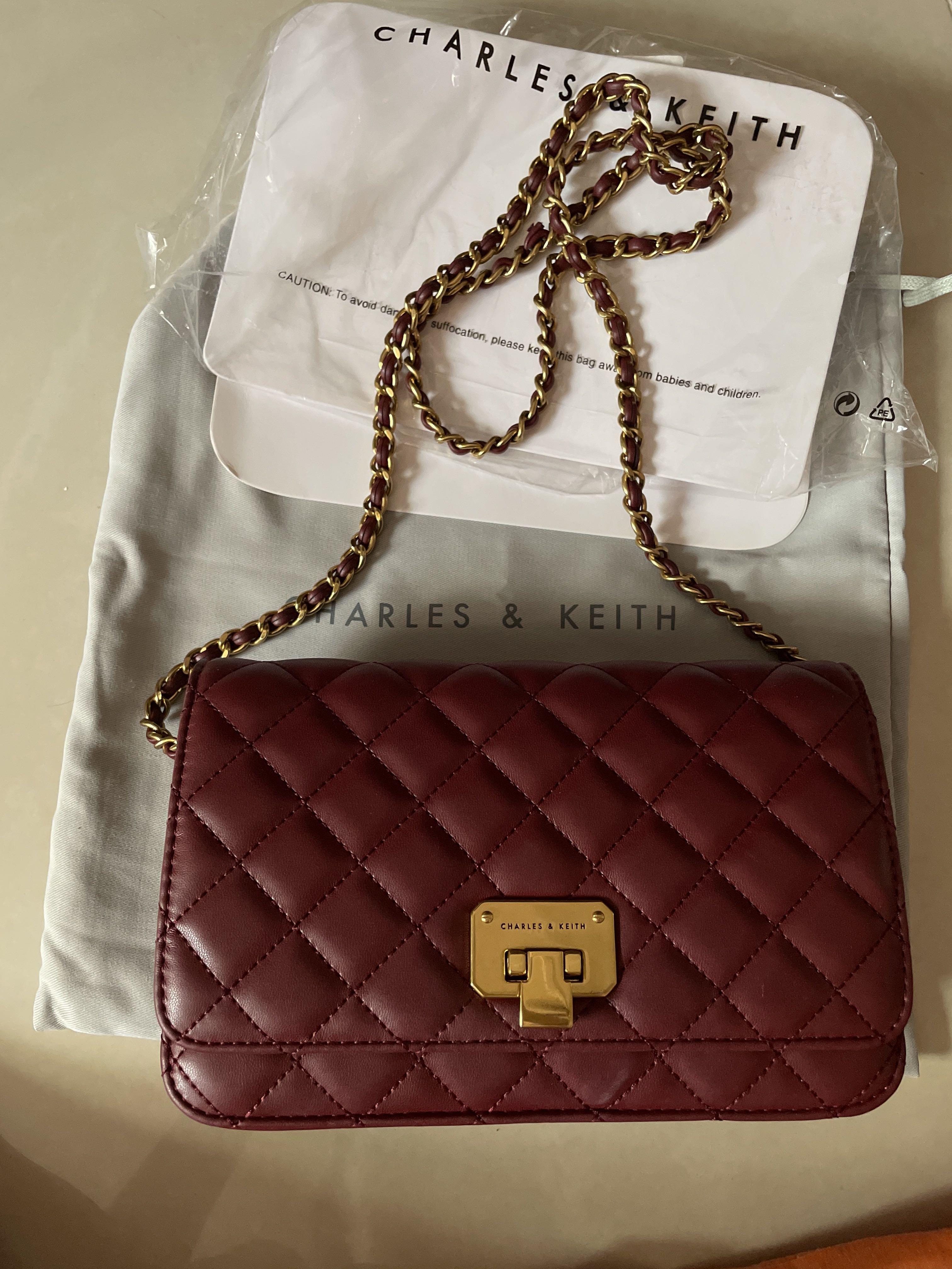 Quilted hard hotsell clutch bag