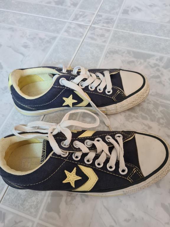 Gold star canvas shoes on sale
