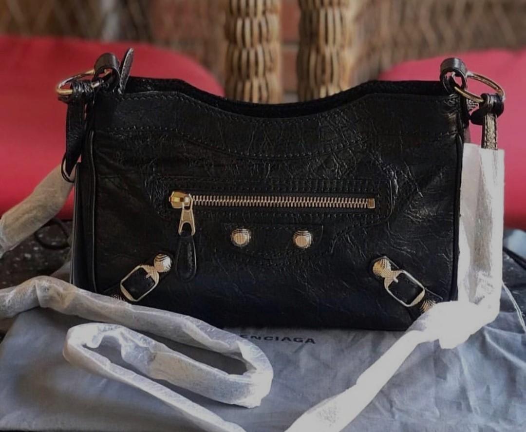 Fast Sale New Balenciaga Hip Black GHW Nett Exclude ongkir
