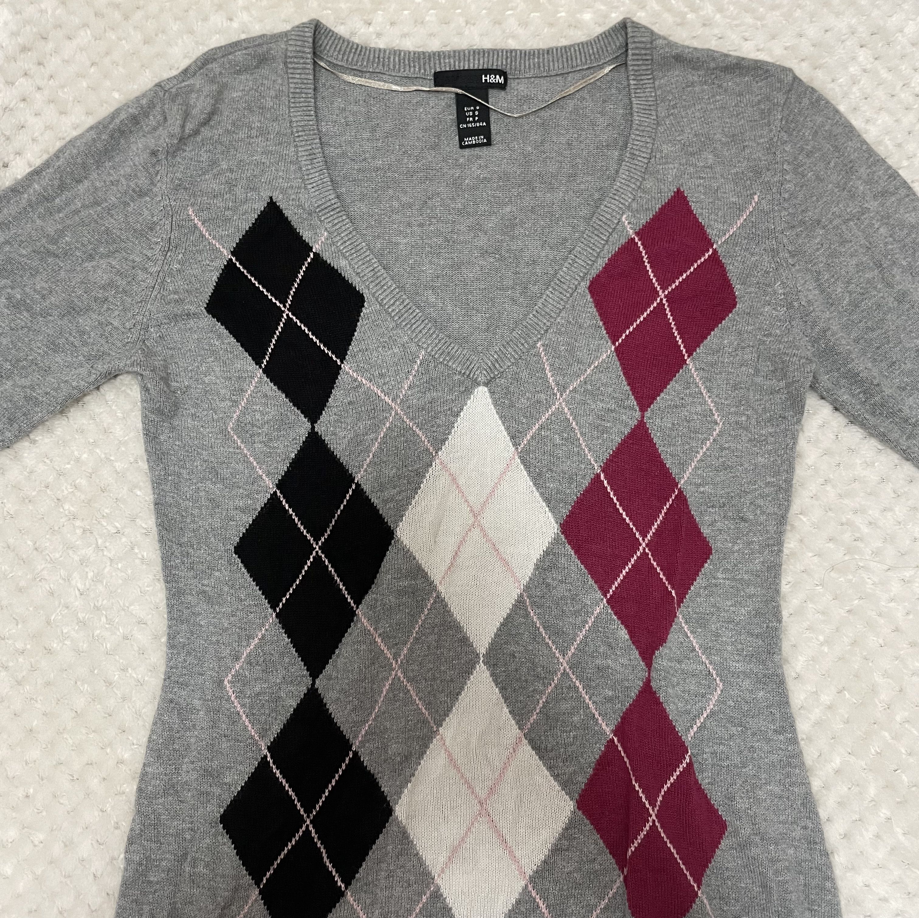 gray argyle sweater