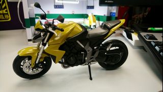 （分類：）位於 。 由 derekwai 提交（商品編號 1132043547，圖片 1）。簡介： 。