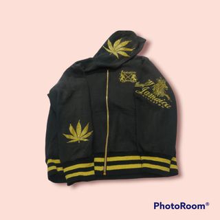 (Category: ) located in . Submitted by hdstor (Listing ID 1131357609, Image 1). Description: .