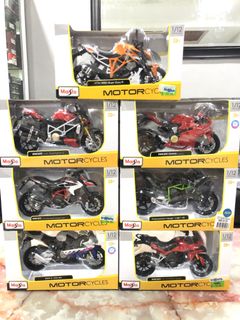 Lot of 3 Maisto 1:12 4-Pack Motorcycle Collection Honda BMW DUCATI Read  Descrip