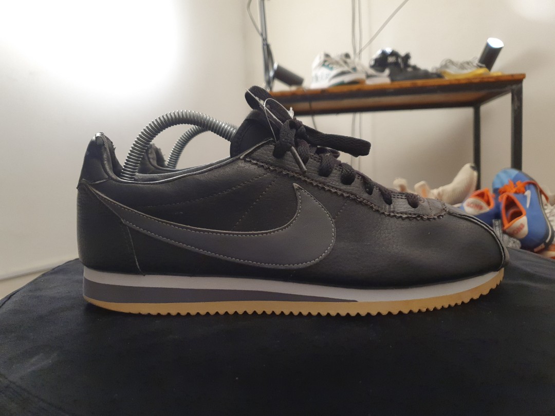 Nike cortez leather Men s Fashion Footwear Sneakers on Carousell