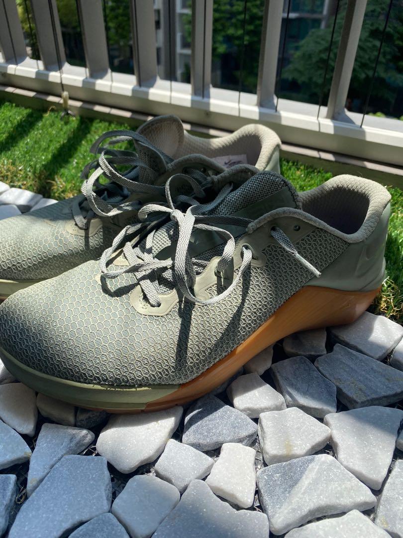 Nike Metcon 4 Size 9 Sports Equipment Other Sports Equipment and Supplies on Carousell