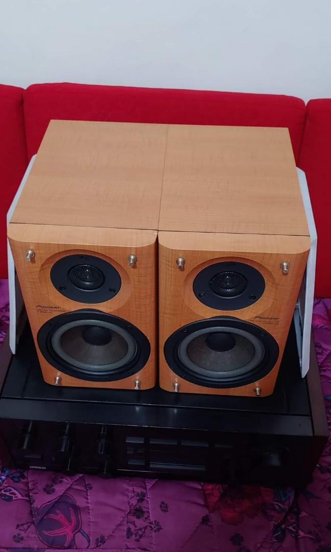 Pioneer Bookshelf Speakers, Audio, Soundbars, Speakers & Amplifiers on