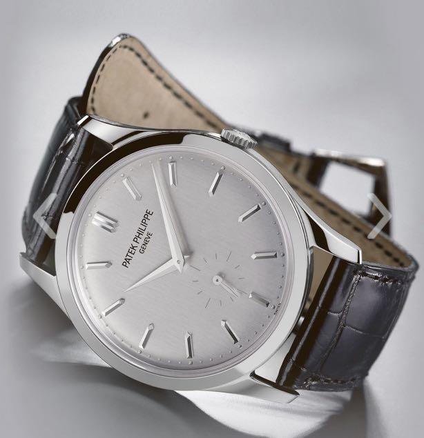 Patek Philippe Calatrava 5196G 001. Evergreen yet elegant timepiece for your everyday wear or wherever you fancy. Suitable for men and women