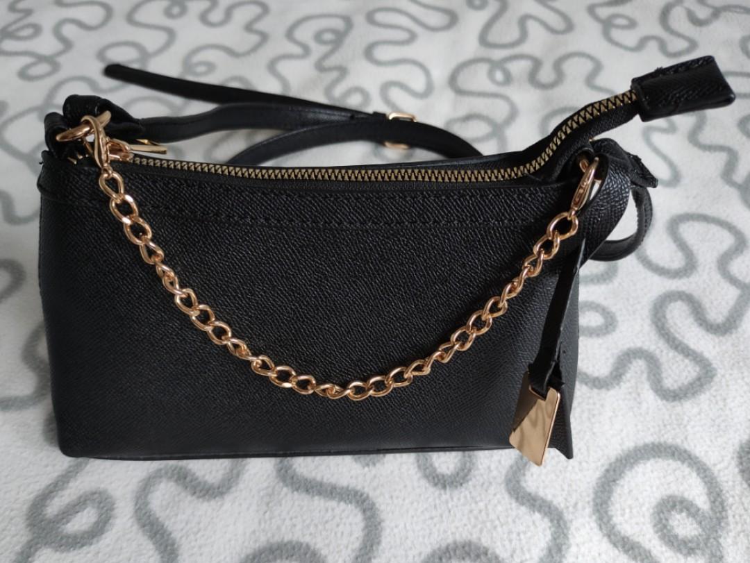 Primark new arrivals chain bag