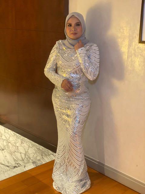 Sequin top dress muslimah