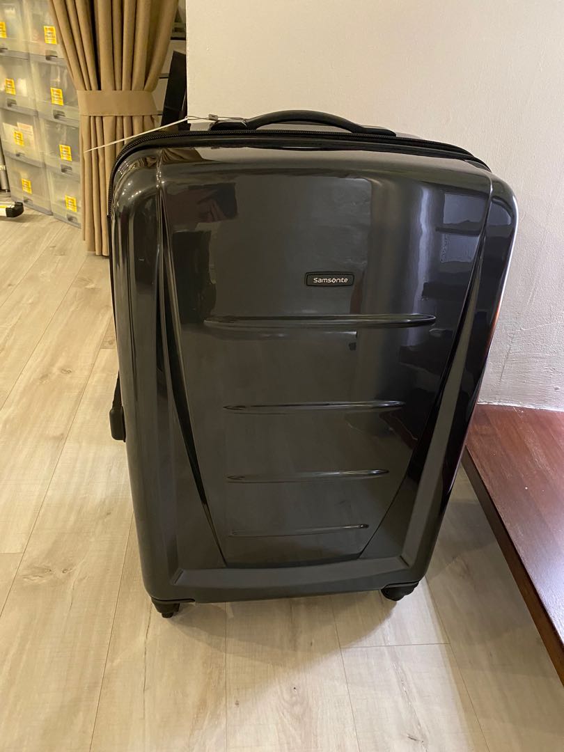 Samsonite top sigma spinner