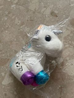 (Category: ) located in . Submitted by cassiopeia999 (Listing ID 1132105857, Image 1). Description: .