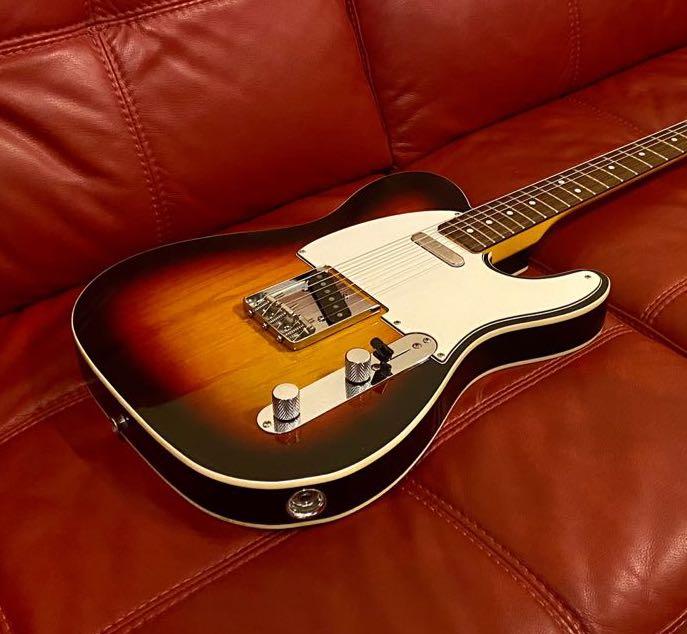 Double outlet binding telecaster