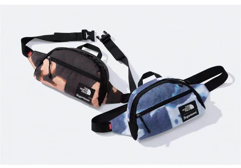 Supreme® x The North Face® Bleached Denim Print Roo II, 男裝, 袋