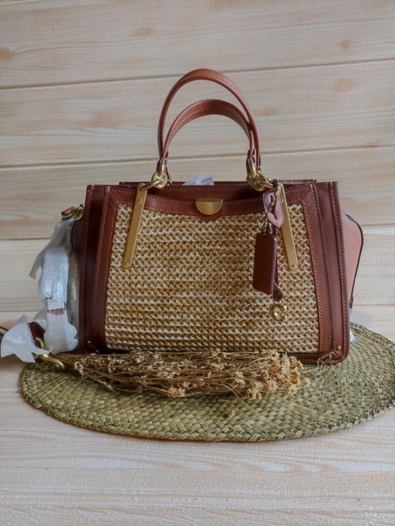 Tas Coach Dreamer straw Barang Mewah Tas Dompet di Carousell