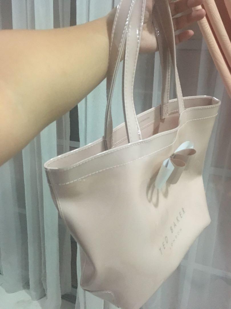 Ted baker deals haricon