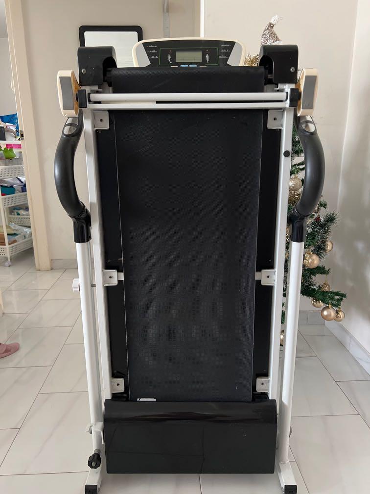 Treadmill TM188 IRun S100 Sports Equipment Exercise Fitness Cardio Fitness Machines on Carousell
