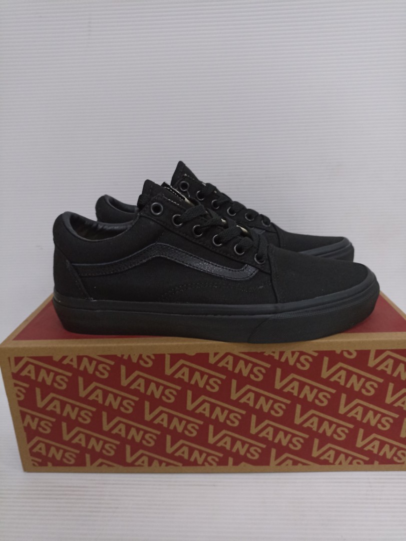 triple black old skool