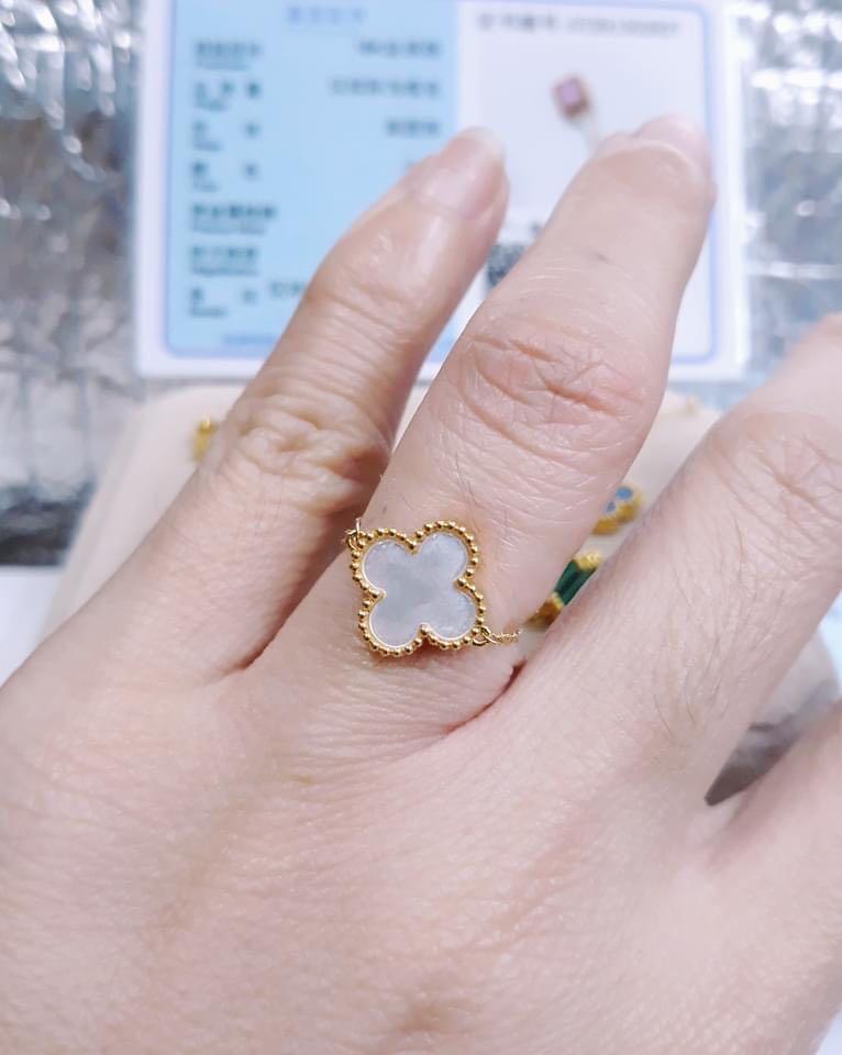 Vca shop ring price