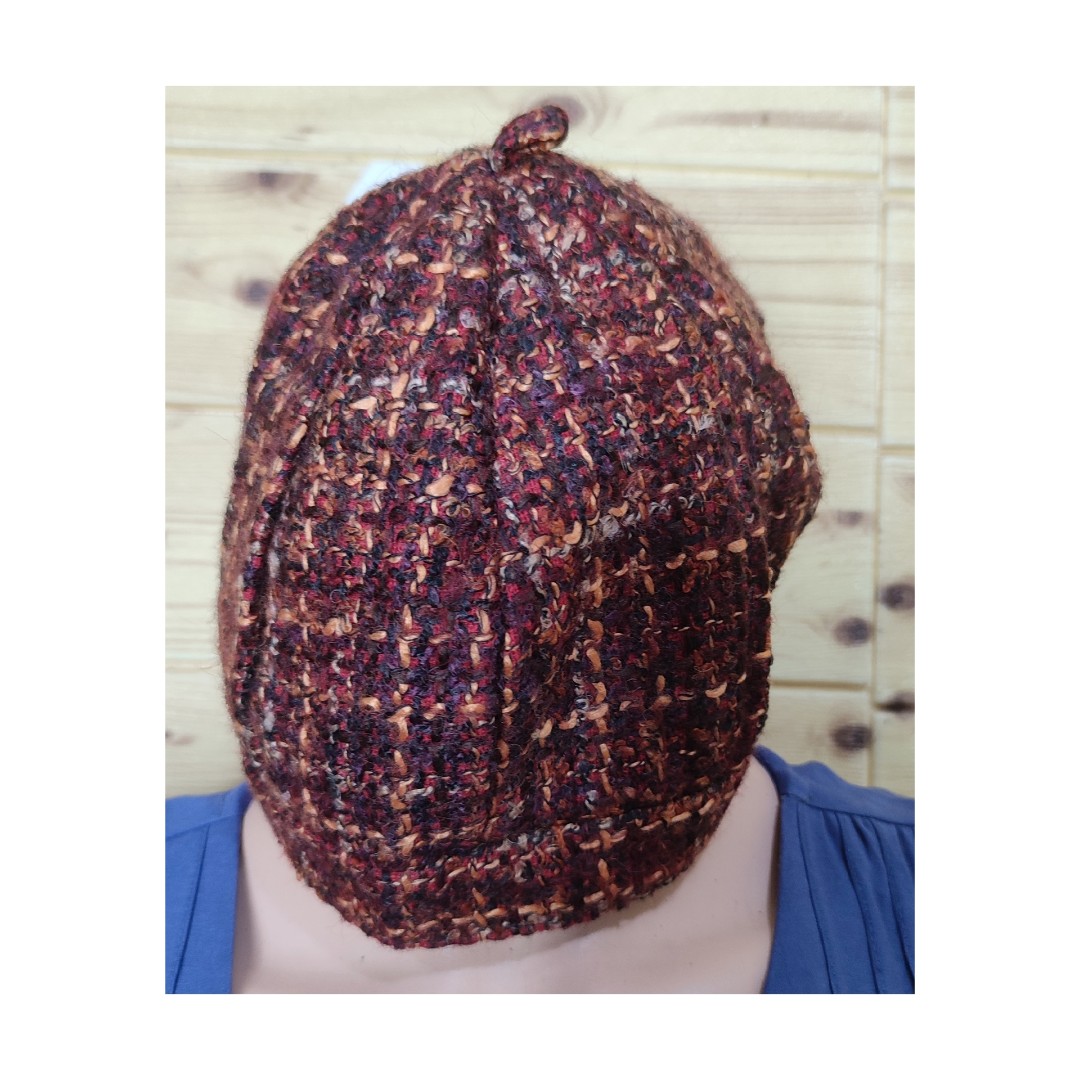 Very Cute Burette Hat, Women's Fashion, Watches & Accessories, Hats