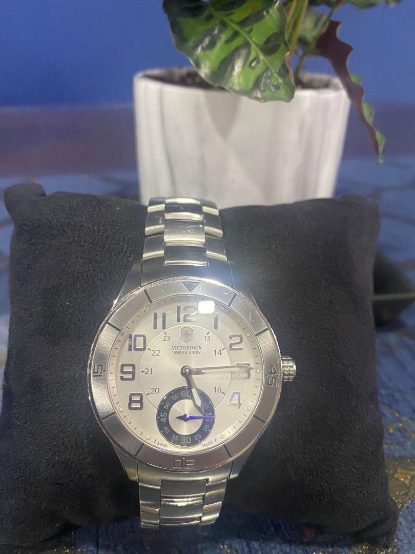 Victorinox Swiss Army Ambassador Men s Fashion Watches