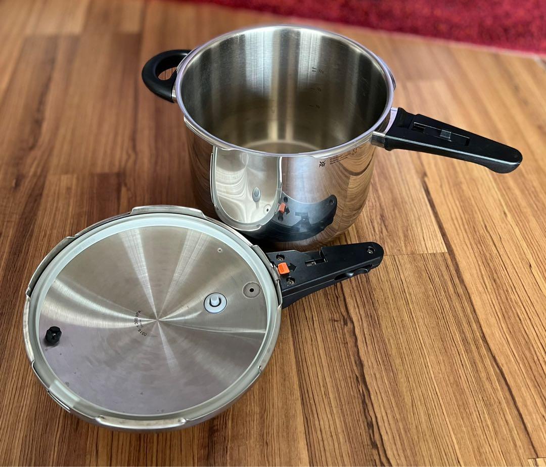 pressure cooker in croma