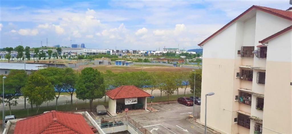 Wts Apartment Seri Dahlia Shah Alam Property For Sale On Carousell