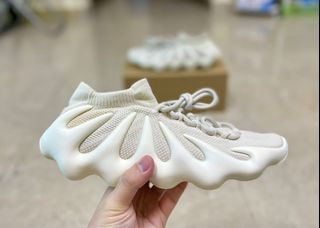 (Category: ) located in . Submitted by sneakerpapi (Listing ID 1132075765, Image 1). Description: .