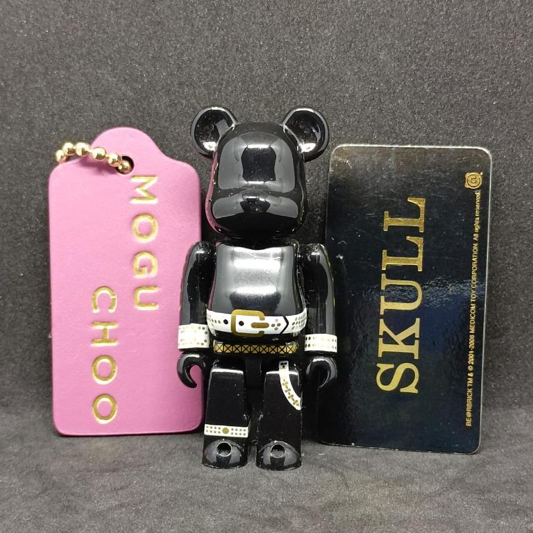 1/96) Bearbrick Series 13 Artist SKULL, Hobbies & Toys 