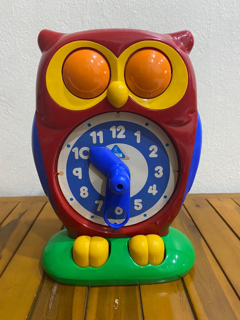 Tomy hotsell owl clock