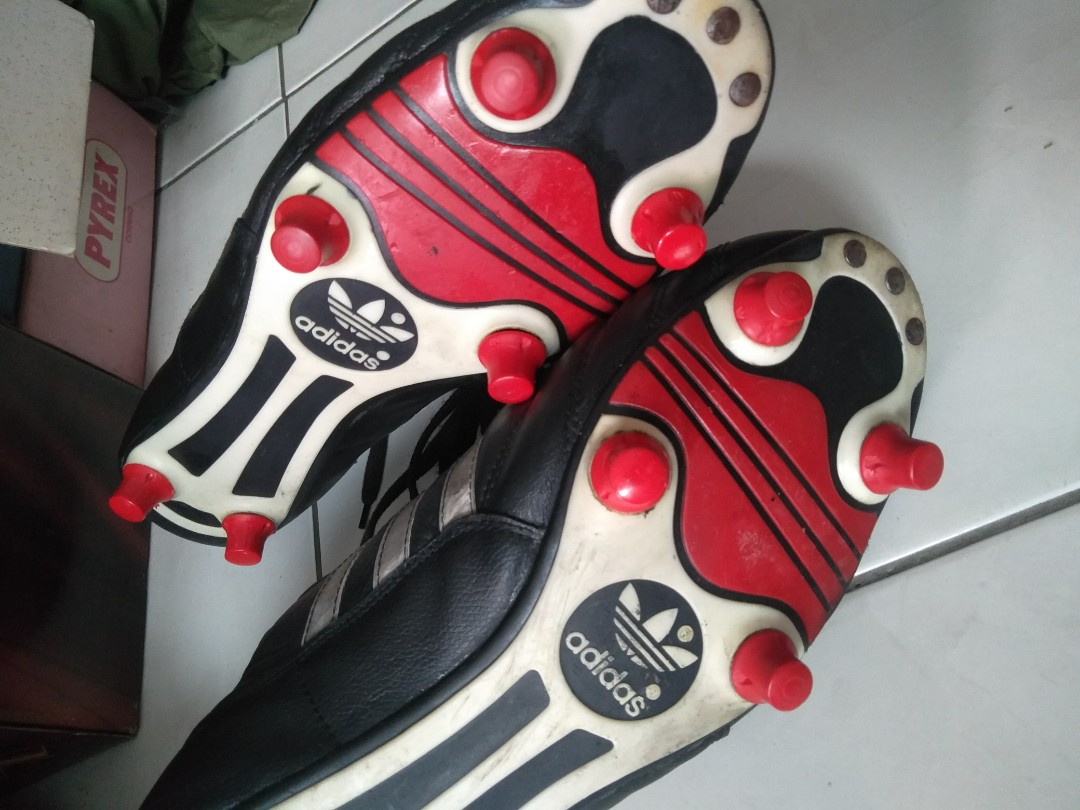Adidas softground 6studs Sports Equipment Sports Games