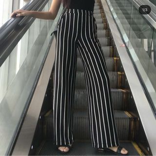 (Category: ) located in . Submitted by toomanyclothes.help (Listing ID 1132352758, Image 1). Description: .