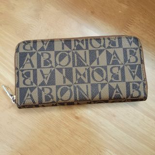 (Category: ) located in . Submitted by klingkong (Listing ID 1132237435, Image 1). Description: .