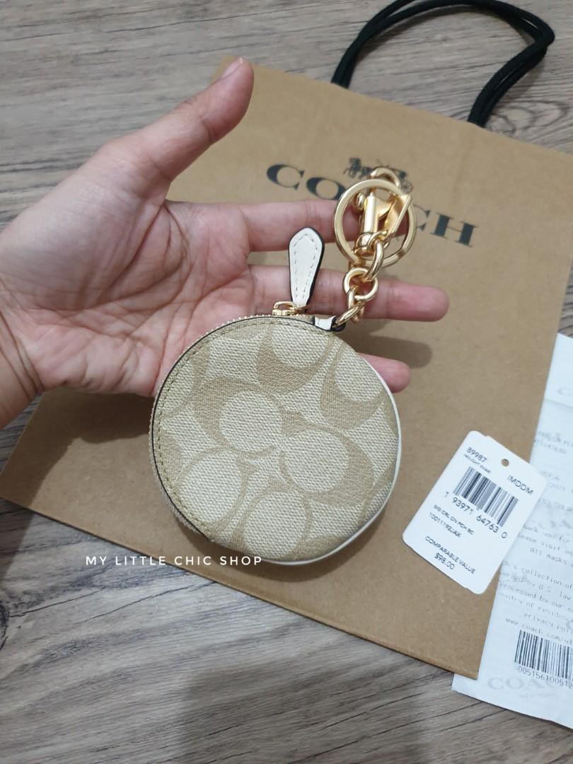 Coach Women's Circular Coin Pouch Bag Charm In Signature Canvas, Sport  Purple, Coin Pouch : Amazon.ca: Clothing, Shoes & Accessories