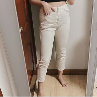 (Category: ) located in . Submitted by toomanyclothes.help (Listing ID 1132351532, Image 1). Description: .