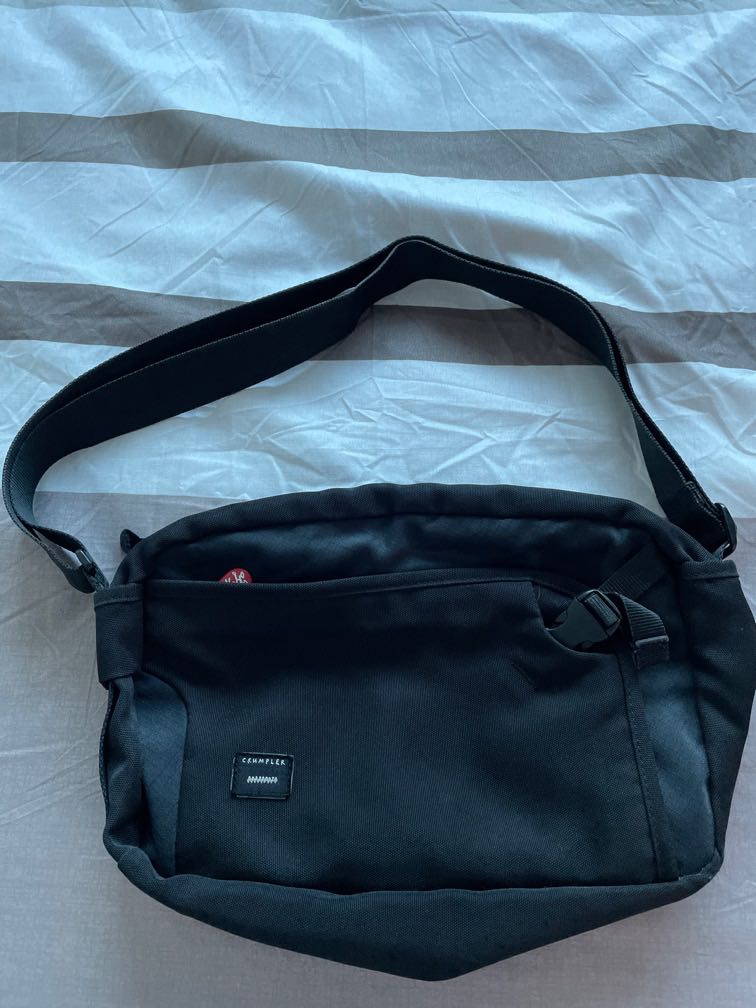 crumpler sling
