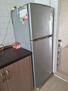 (Category: ) located in . Submitted by yourdailymart (Listing ID 1132240246, Image 1). Description: .