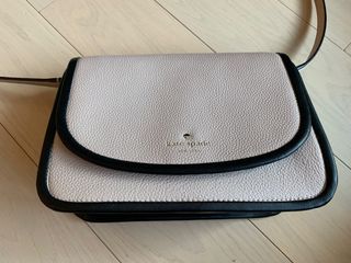 （分類：）位於 。 由 ____________l 提交（商品編號 1132265745，圖片 1）。簡介： 。
