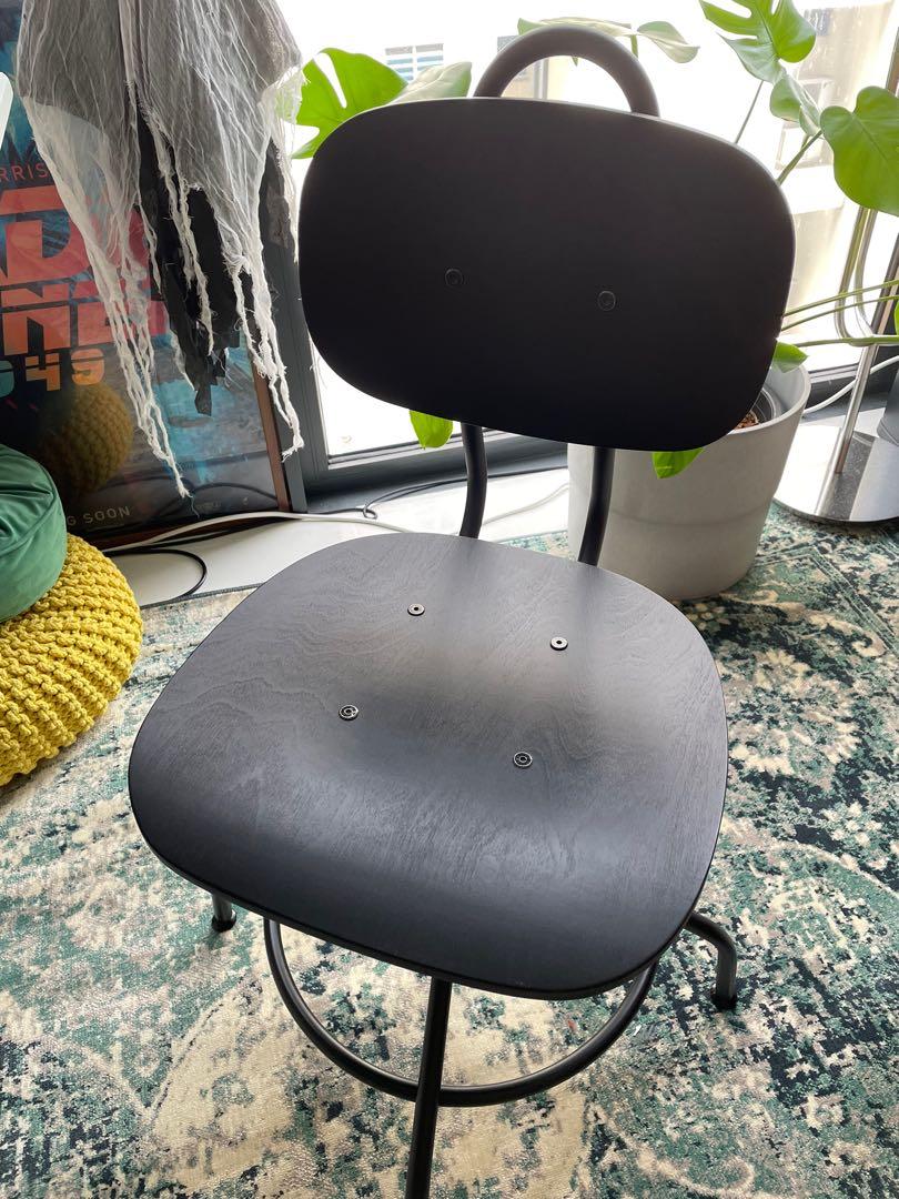 Kullaberg swivel best sale chair black