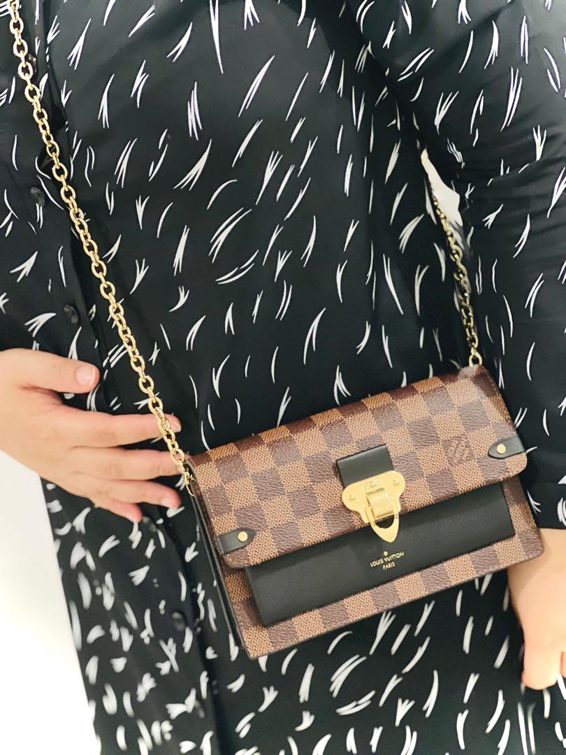 Louis vuitton vavin wallet hot sale on chain