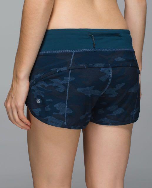 Lululemon speed shorts sz 6 lotus camo 