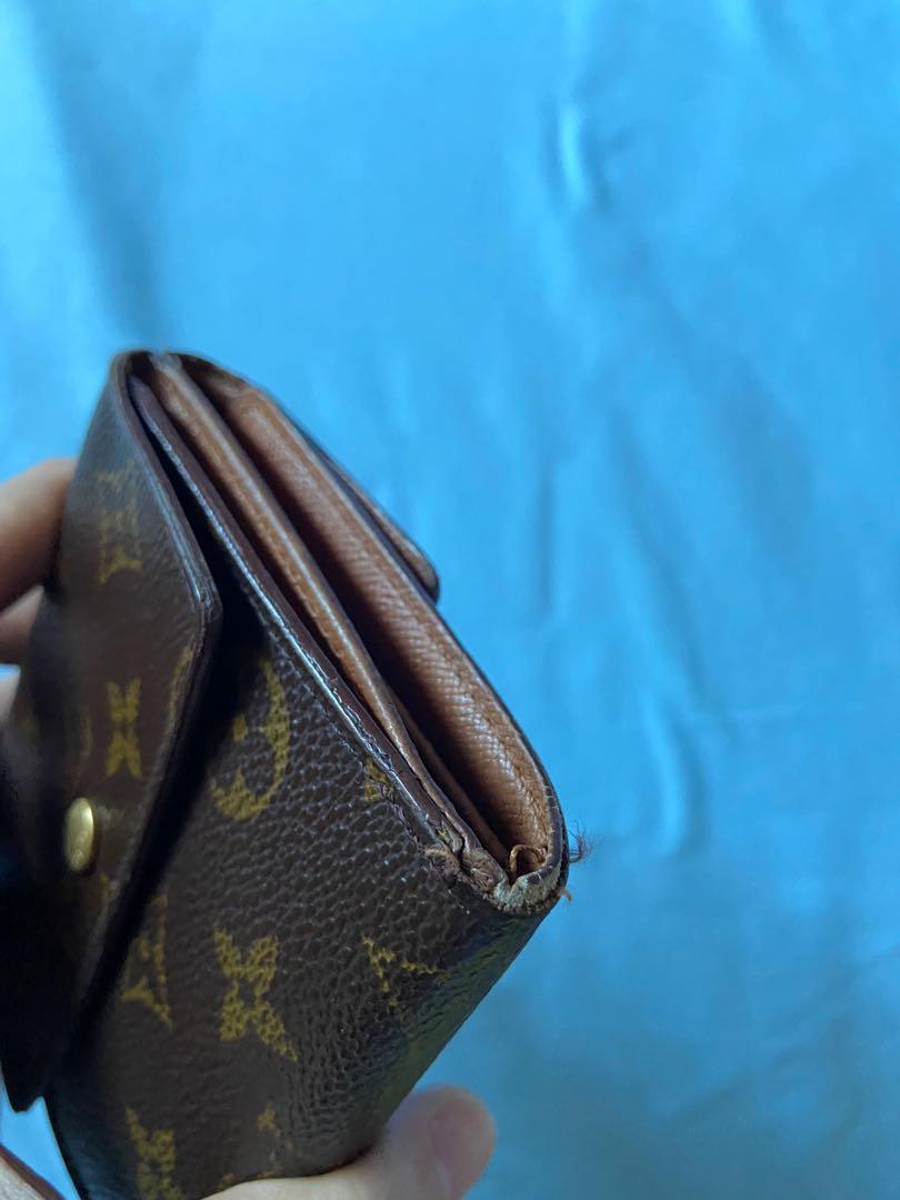 Louis Vuitton Monogram Elise Compact Wallet 0LV118 For Sale at