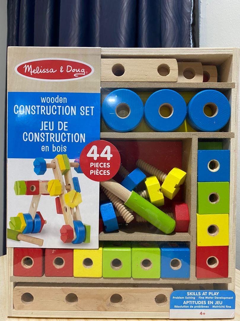 Melissa doug construction store set