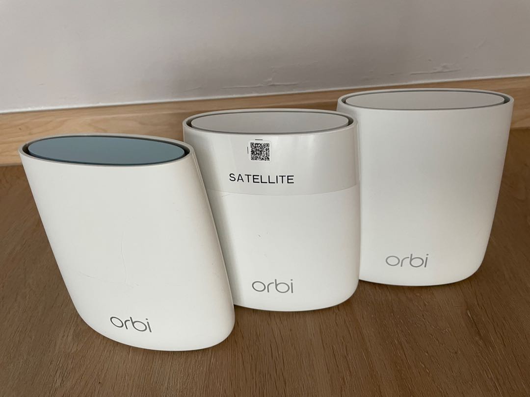 Netgear Orbi Mesh (RBR20) and 2 satellites (RBS20), Computers & Tech