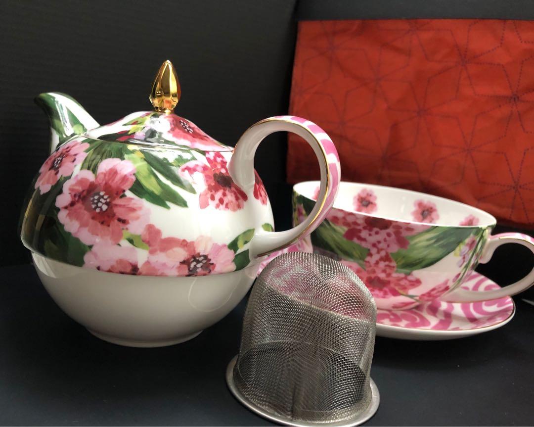 New T2 Teapot and Teacup set for One, Furniture & Home Living