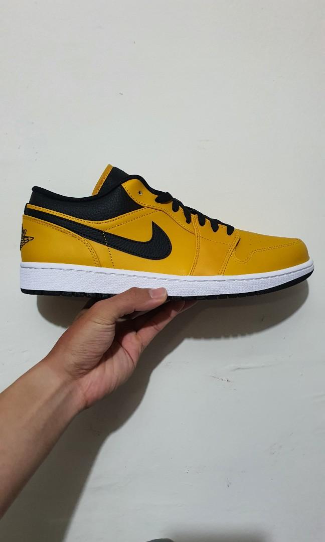 Nike air jordan on sale 1 university gold