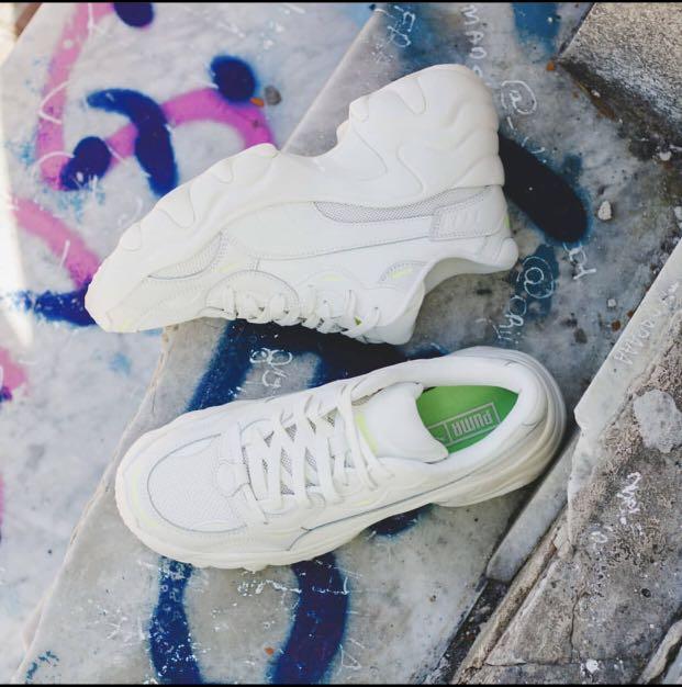 Puma Pulsar Wedge Tonal Sneaker Woman in Light Beige Tone