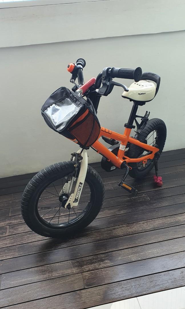 Royal Baby Freestyle 14 Inch with training wheels and extended height; Kids Bike, Sports