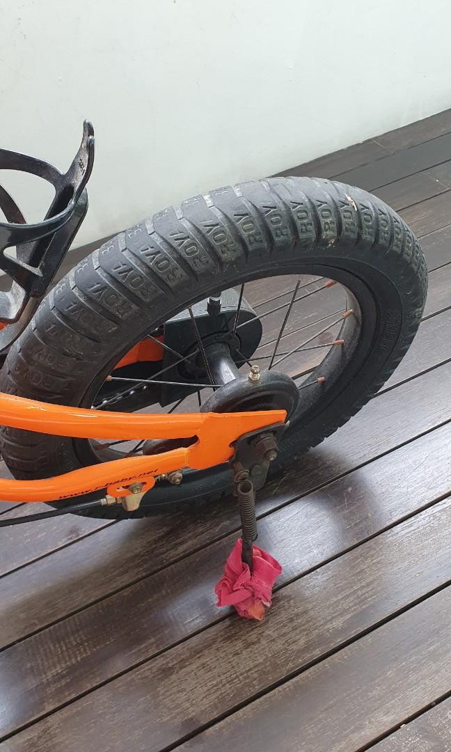 Royal Baby Freestyle 14 Inch with training wheels and extended height; Kids Bike, Sports